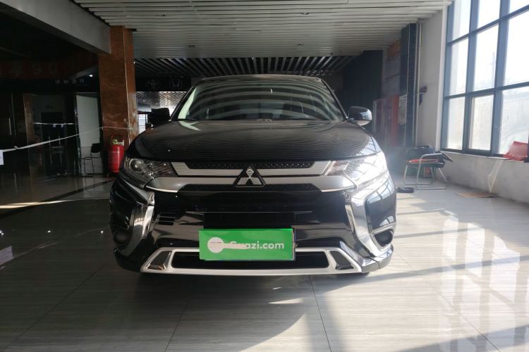 Used Mitsubishi Outlander 2021 2.0L Two-Wheel Drive Comfort Edition 5 Seats
