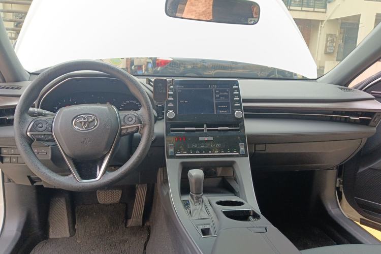 Used Toyota Avalon 2019 2.0L Ambition Edition China VI