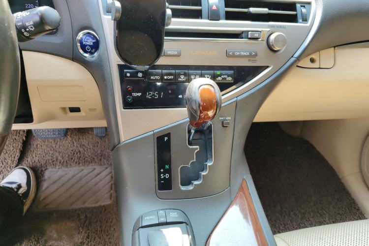 Used Lexus RX Classic 2012 450h
