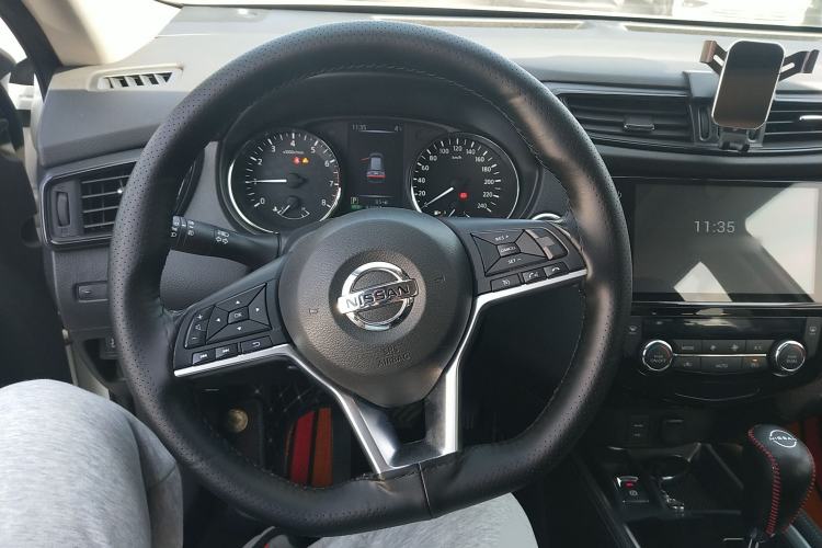 Used Nissan X-Trail 2019 2.0L CVT Smart Connect Comfort Edition 2WD
