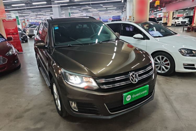 Used Volkswagen Tiguan 2016 280TSI Automatic Two-Wheel-Drive Silk Road Style Edition Front Right 45 Deg