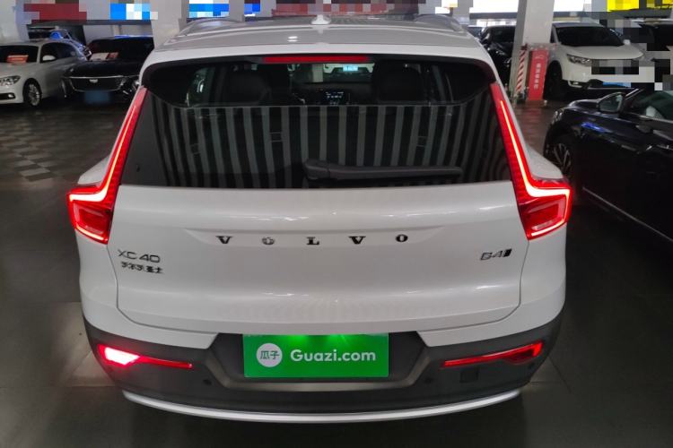 Used Volvo XC40 2024 B4 4x4 Smart Luxury Edition
