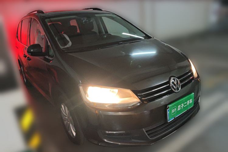 Used Volkswagen Sharan 2016 280TSI Enjoyment Model 7-Seater Front Right 45 Deg