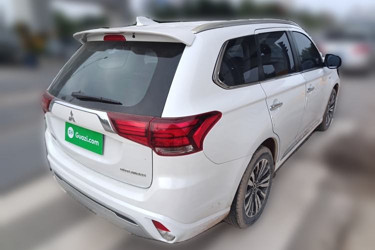 Used Mitsubishi Outlander 2021 2.0L Two-Wheel Drive Comfort Edition 5 Seats