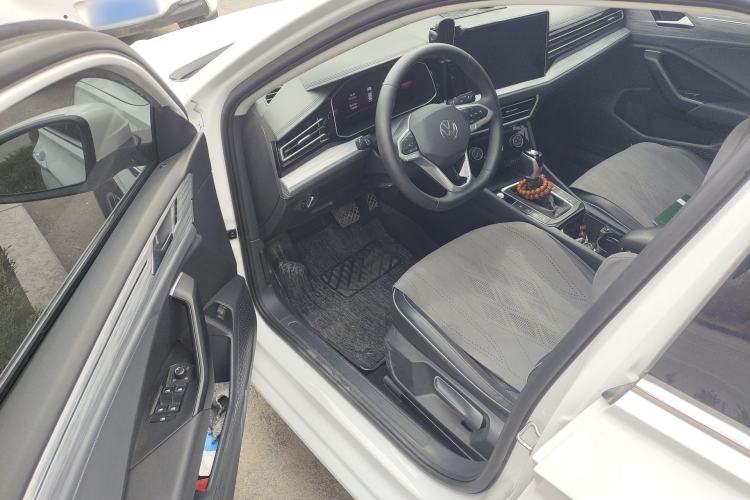 Used Volkswagen Sagitar 2024 300TSI DSG Excellence Edition Driver Seat