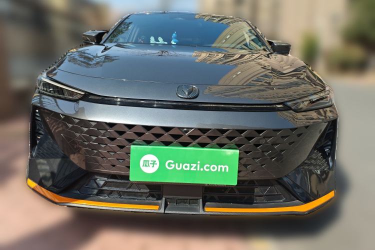 Used Changan UNI-V 2024 1.5T Prestige Sport Edition
