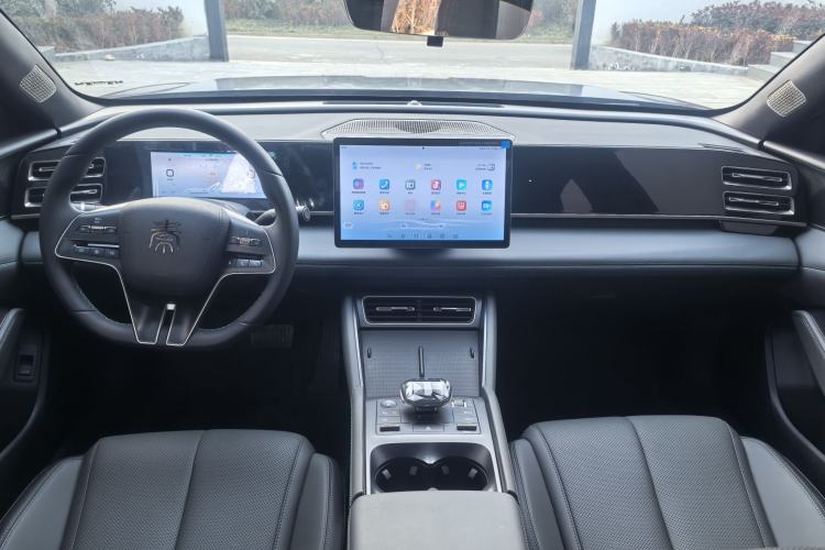 Used BYD Qin L 2024 DM-i 120KM Beyond Model
