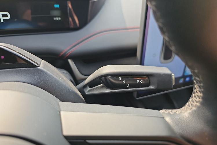 Used Xiaomi Auto SU7 2024 Rear-Drive Long-Range Intelligent Driving Version