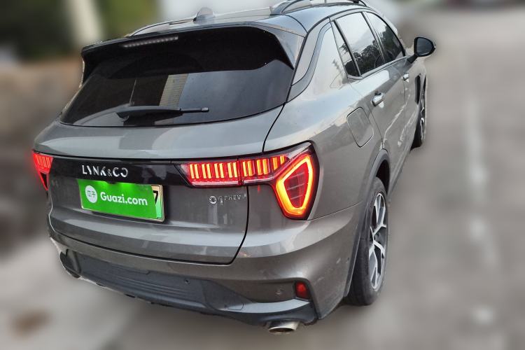 Used Lynk & Co 01 EM-P 2021 1.5TD PHEV Halo Rear Right 45 Deg