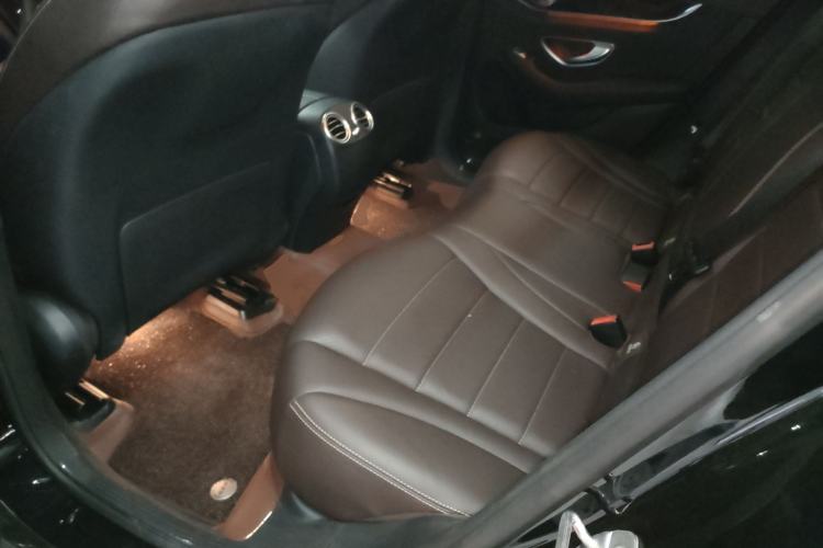 Used Mercedes-Benz GLC 2017 GLC 260 4MATIC Luxury Model Left Rear Seat