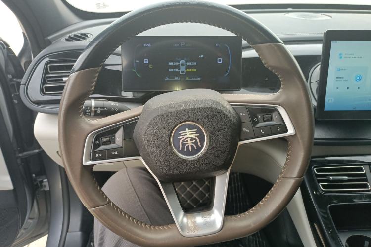 Used BYD Qin PLUS 2023 Champion Edition DM-i 55KM Leading Model Steering Wheel
