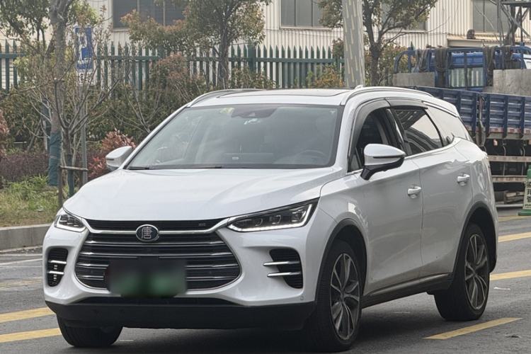 Used BYD Tang New Energy 2020 DM 2.0T Dual-Engine All-Wheel Drive Prestige 7-Seater China VI Standard