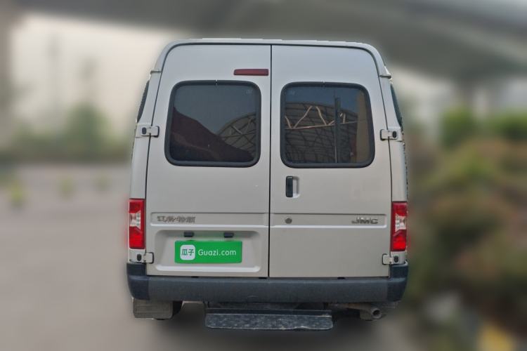 Used JMC Transit 2021 2.8T Space King Standard Version Short Wheelbase Mid-Height Roof 6-Seater Diesel Euro VI JX493
