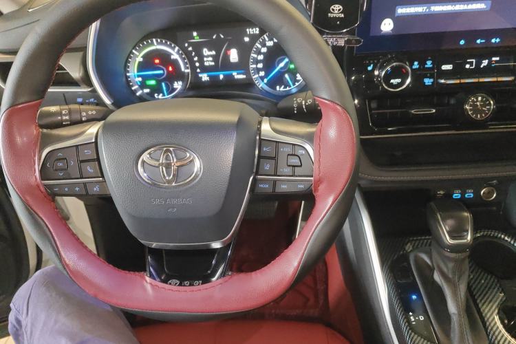 Used Toyota Highlander 2022 Dual-Engine 2.5L Four-Wheel Drive Prestige Version 7 Seats Center Console
