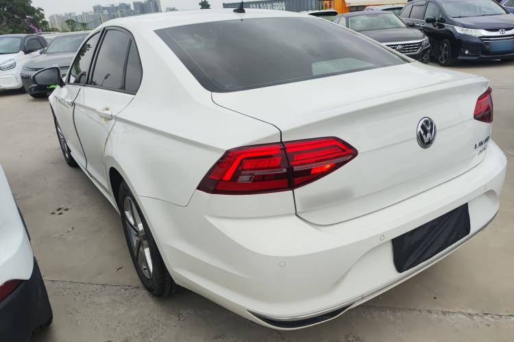 Used Volkswagen Lamando 2021 230TSI DSG Fashion Edition Rear Left 45 Deg