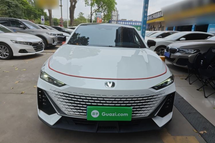 Used CHANGAN UNI-V 2023 1.5T Prestige Model