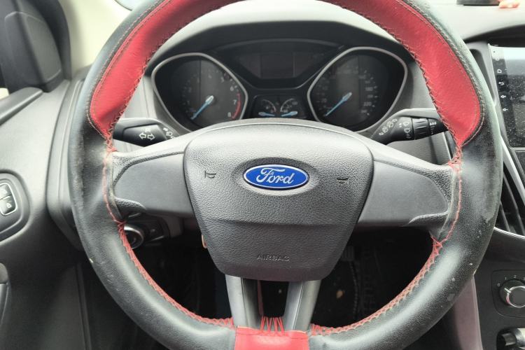 Used Ford Focus 2015 Hatchback 1.6L Automatic Comfort Model