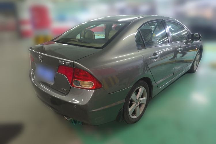 Used Honda Civic 2006 1.8L Automatic Luxury Edition
