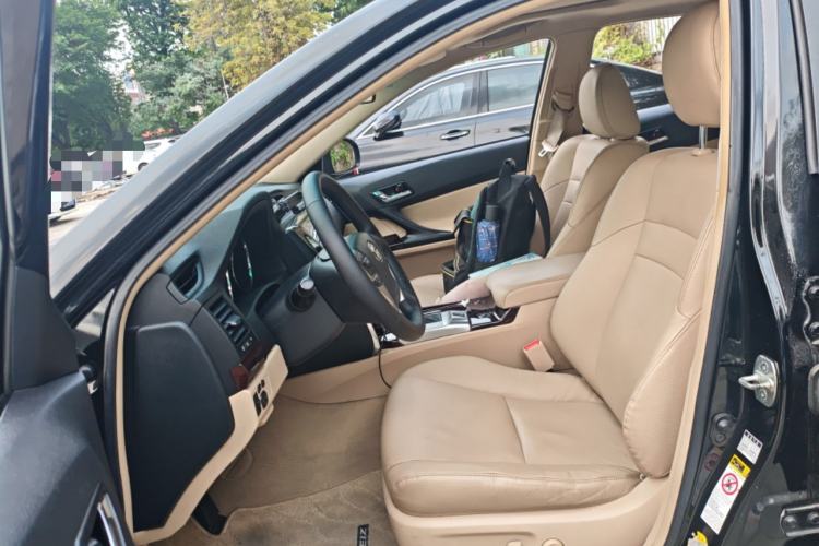 Used Toyota Reiz 2012 2.5V Fengdu Elite Stylish Edition Left Front Seat