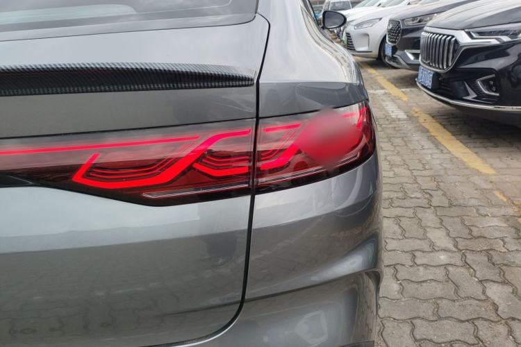 Used BYD Qin L 2024 DM-i 80KM Beyond Model Right Rear Taillight