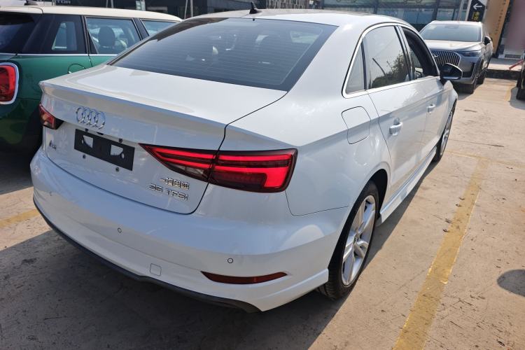 Used Audi A3 2020 Limousine 35 TFSI Fashion Edition China VI Emission Standard
