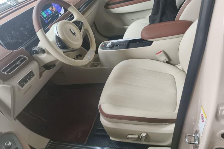 Used ORA Good Cat 2021 400km Standard Range Athena Edition Lithium-Ion Battery Left Front Seat