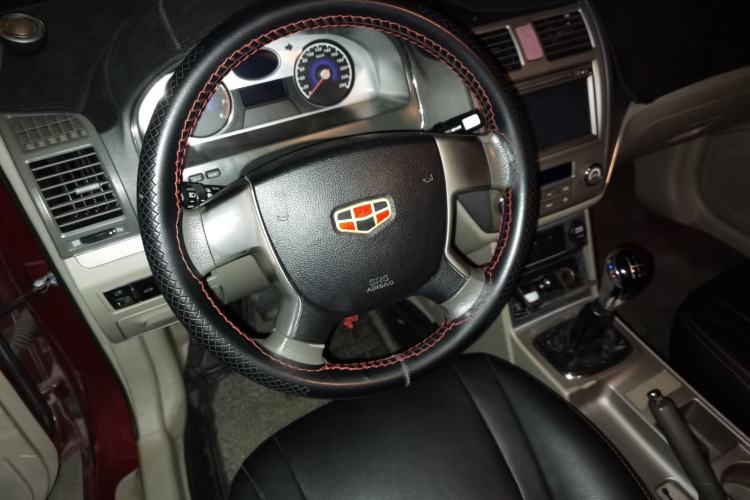 Used Geely Auto Classic Emgrand 2012 Hatchback 1.5L Manual Chao Yue Huimin Model Steering Wheel