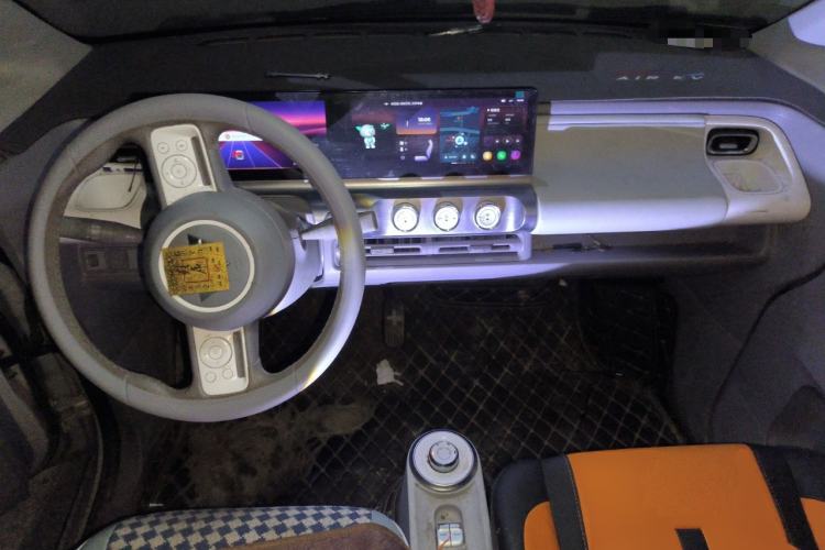 Used Wuling Air ev 2023 - Four Seats - Advanced Edition
