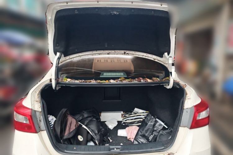 Used Nissan Sylphy 2016 1.6 XL CVT Luxury Edition Trunk