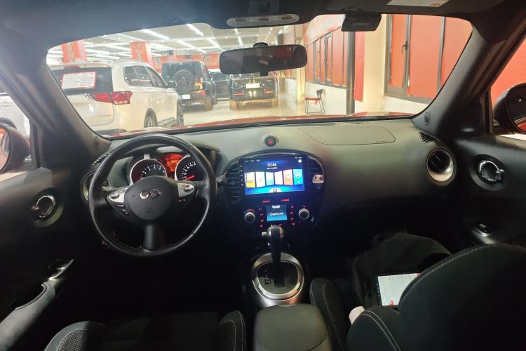 Used Infiniti ESQ 2014 1.6L Spontaneous Edition