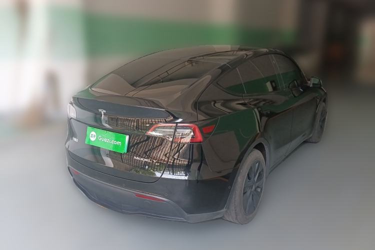 Used Tesla Model Y 2023 Rear-Wheel-Drive Version Rear Right 45 Deg