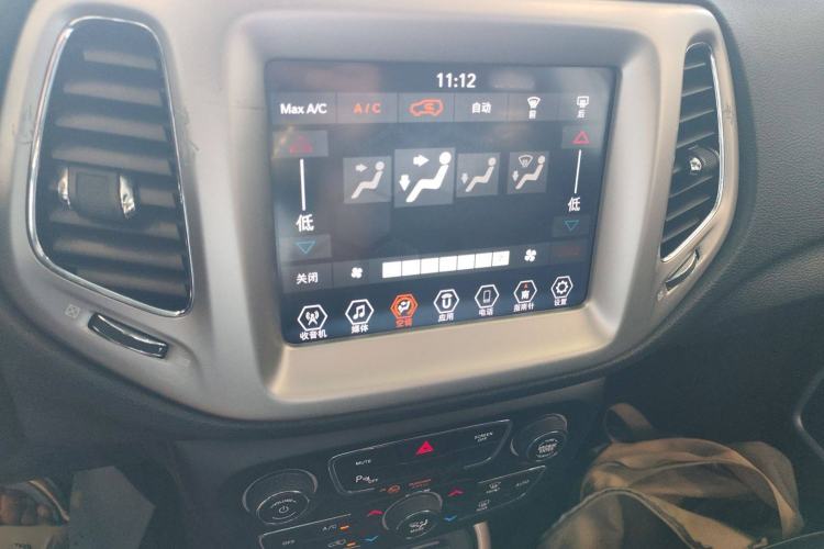 Used Jeep Compass 2019 200T Automatic Family Edition - Connected Large Screen Version