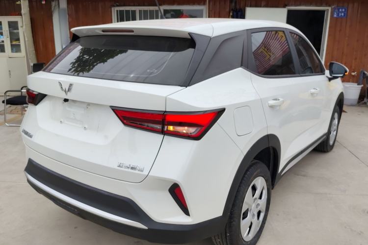 Used Wuling Alvez 2022 1.5L Manual Free-Style Model
