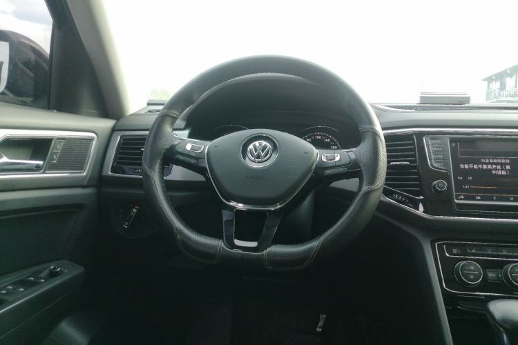 Used Volkswagen Teramont 2017 330TSI Two-Wheel-Drive Luxury Edition Steering Wheel