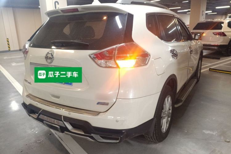 Used Nissan X-Trail 2014 2.0L CVT Comfort Edition 2WD Rear Right 45 Deg