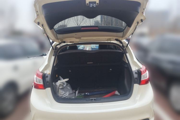 Used Nissan Tiida 2019 1.6L CVT Smart Drive Version China VI Standard