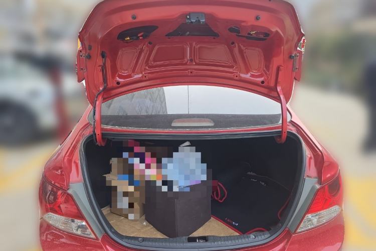 Used Hyundai Verna (older generation) 2010 Sedan 1.4L Automatic Fashionable GT Model
