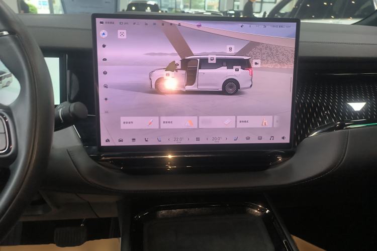 Used Zeekr 009 2024 7-Seater Walk-Through Version Four-Wheel Drive 108 kWh
