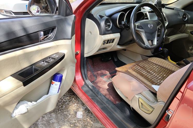 Used CHANGAN Eado 2012 1.6L Automatic Prestige Model China IV Standard Driver Seat