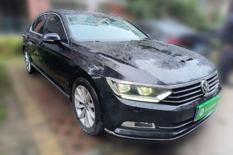 Used Volkswagen Magotan 2019 330TSI DSG Leading Model China VI Standard