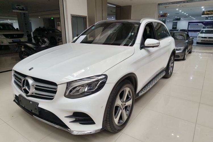 Used Mercedes-Benz GLC 2017 GLC 260 4MATIC Luxury Model