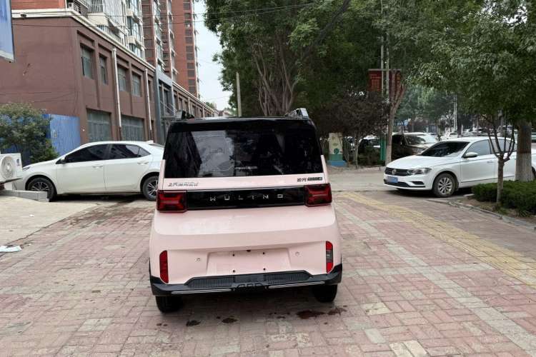 Used Wuling Hongguang MINIEV 2022 GAMEBOY 200km Gaming Edition with Lithium Iron Phosphate