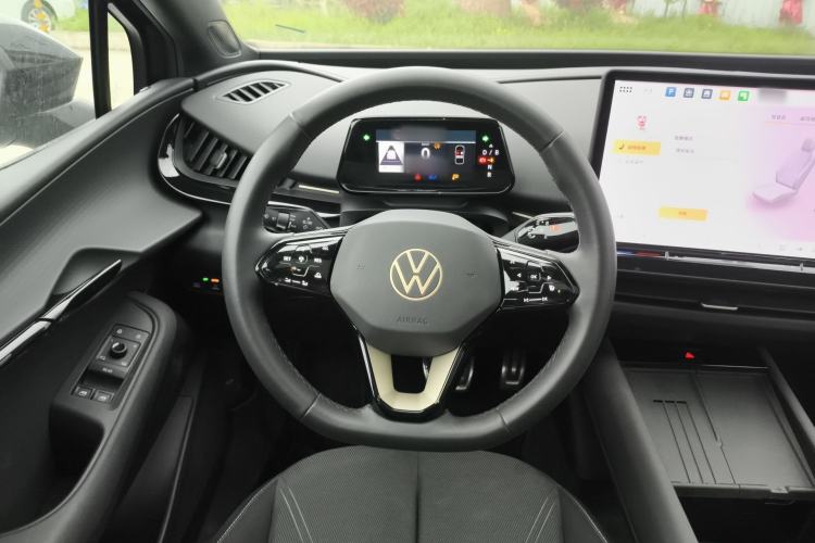 Used Volkswagen ID.UNYX 2024 Pro Long-Range Version Steering Wheel