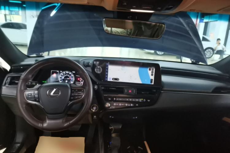 Used Lexus ES 2022 260 Excellence Edition
