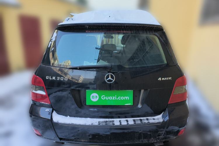 Used Mercedes-Benz GLK-Class 2011 GLK 300 4MATIC Fashion Model