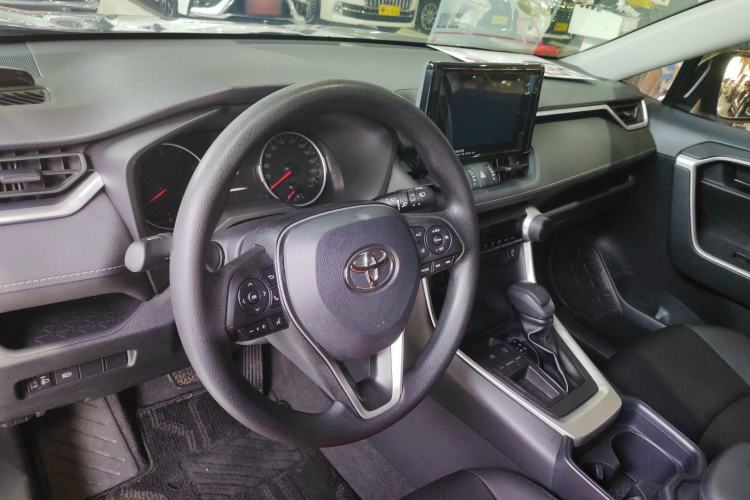 Used Toyota RAV4 2022 2.0L CVT Two-Wheel Drive Urban Edition
