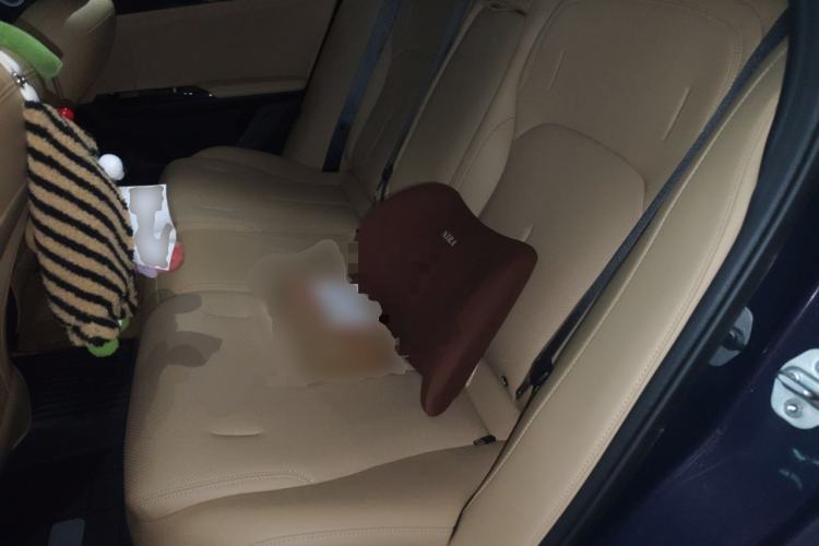 Used Geely Galaxy L6 2023 125km Starship
