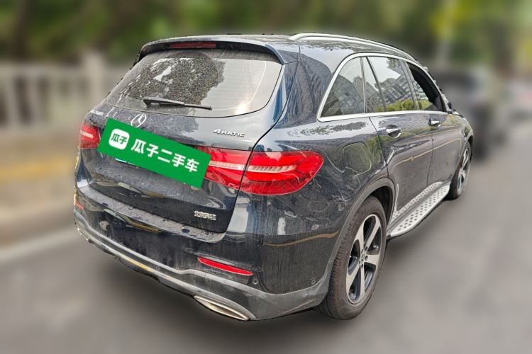 Used Mercedes-Benz GLC 2019 Facelift GLC 260 L 4MATIC Luxury Model Rear Right 45 Deg