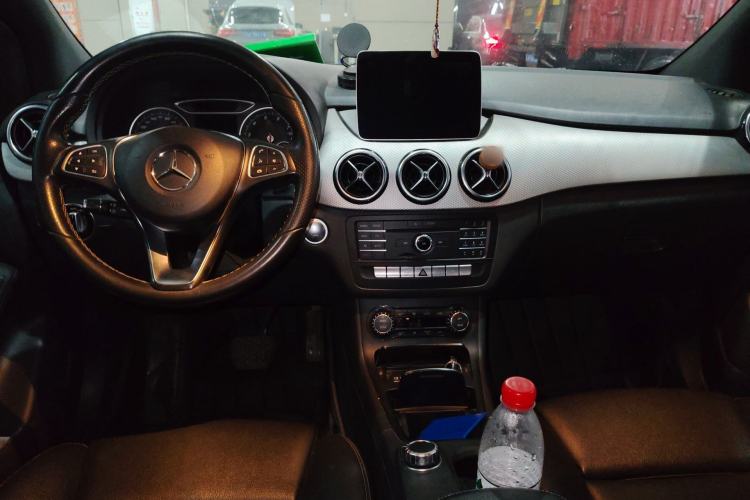 Used Mercedes-Benz B-Class 2017 B 200 Fashion Model
