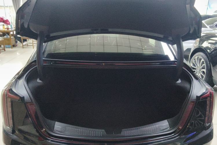 Used Cadillac CT5 2023 28T Prestige Model
